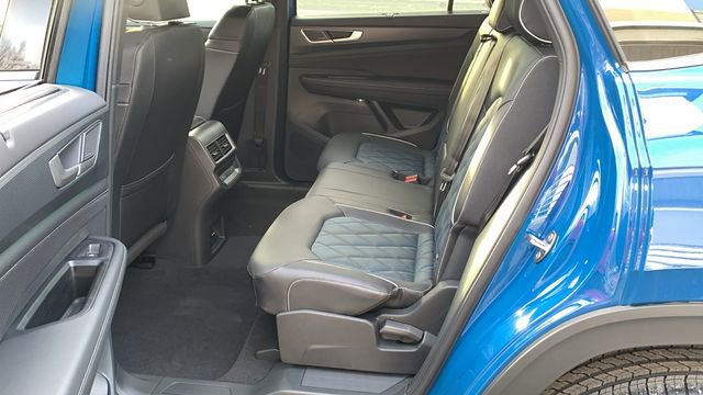 New 2025 Volkswagen Atlas Cross Sport SEL Premium R-Line image 16