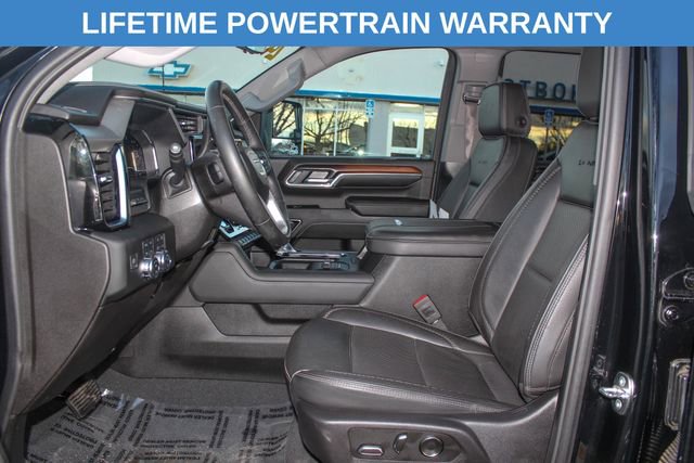 Used 2024 GMC Sierra 3500 Denali w/ Denali Reserve Package image 19