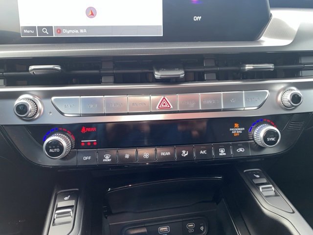 Used 2024 Kia Telluride S w/ S Sunroof Package image 14