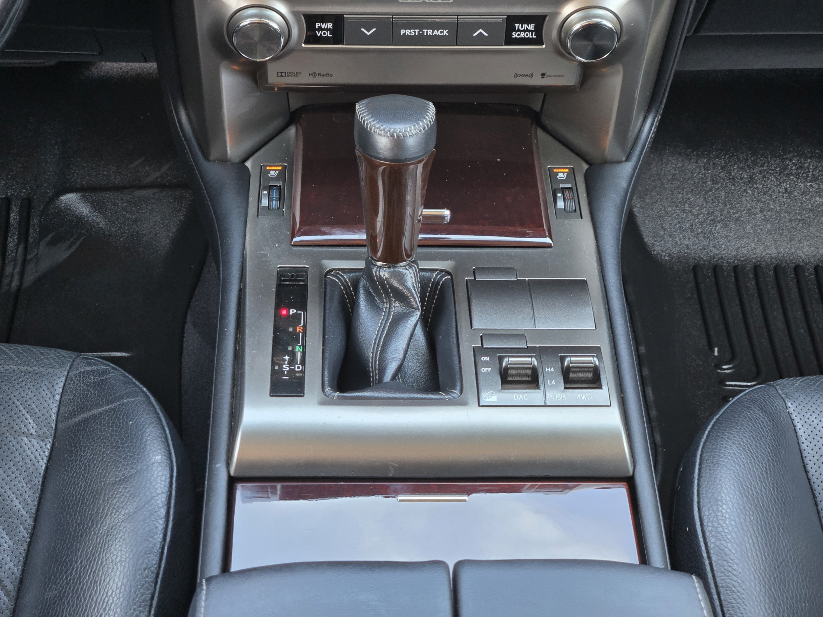 Used 2017 Lexus GX 460 Premium AWD/4WD image 14