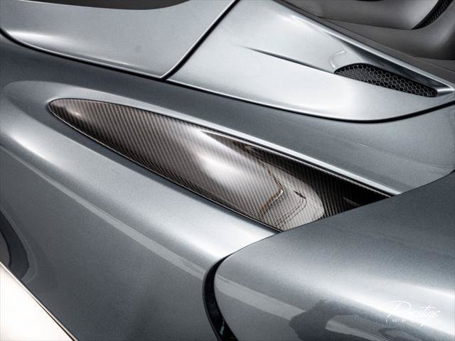 Used 2023 McLaren 720S Spider RWD image 25