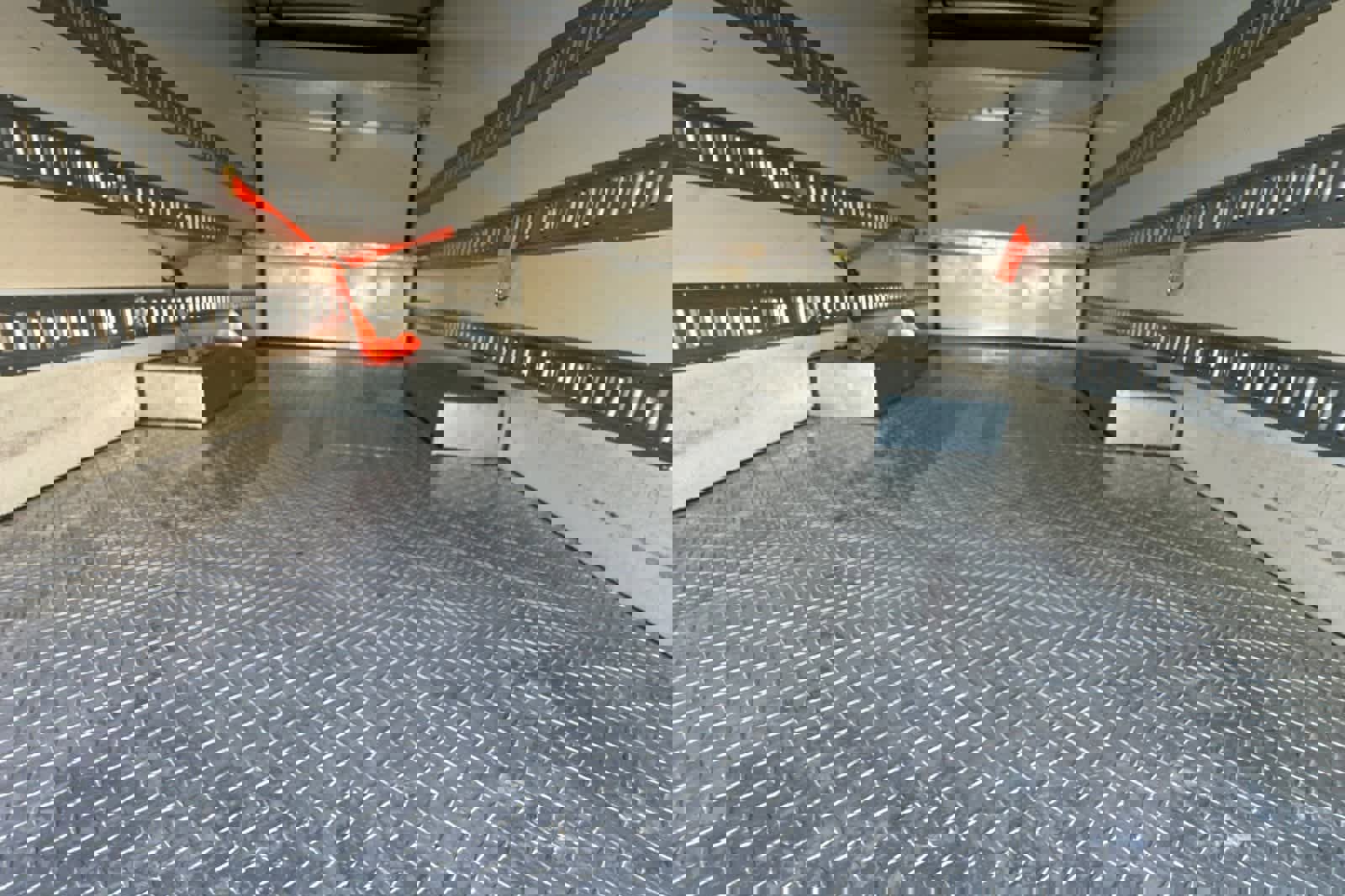 Used 2019 Chevrolet Express 3500 w/ Driver Convenience Package image 5