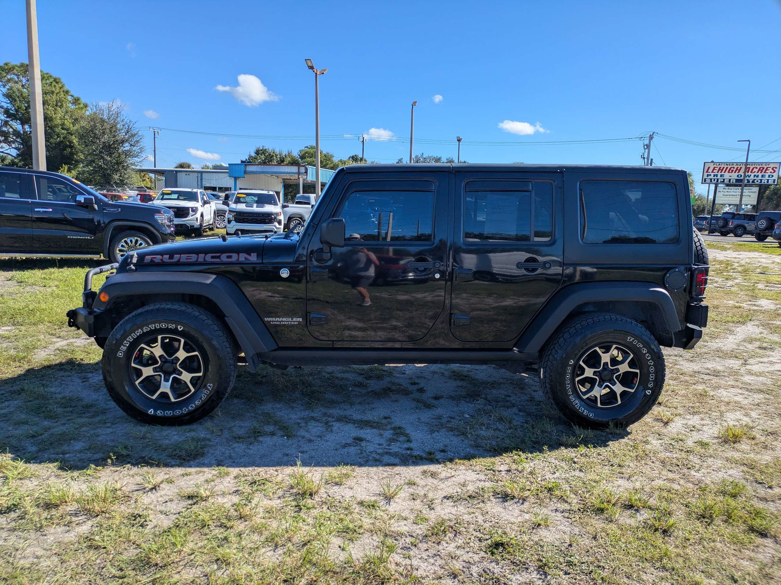 Used 2014 Jeep Wrangler Unlimited Rubicon w/ Connectivity Group AWD/4WD image 6