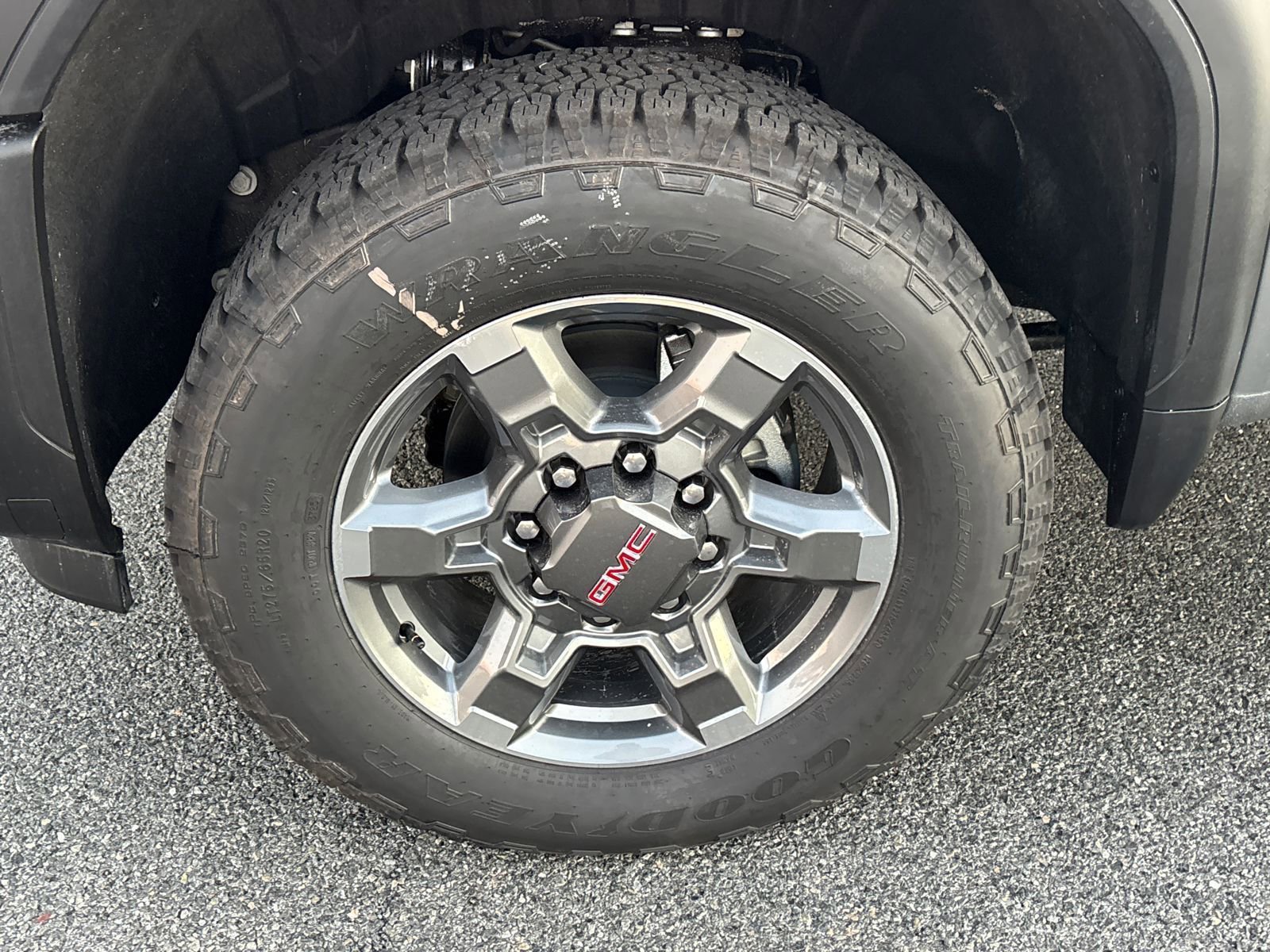 New 2026 GMC Sierra 2500 SLT w/ SLT Premium Package image 40