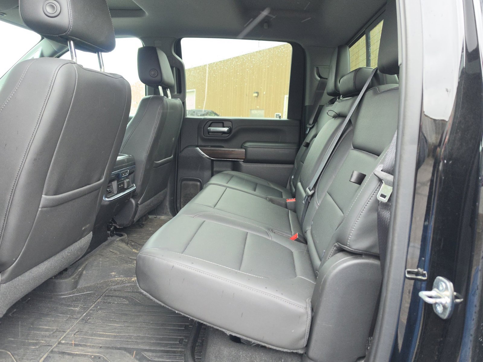Used 2020 GMC Sierra 2500 SLT w/ SLT Premium Plus Package AWD/4WD image 10
