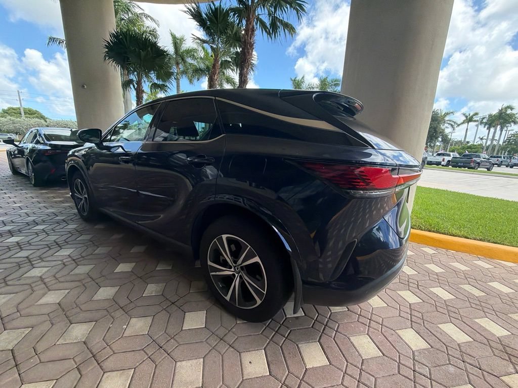 Used 2023 Lexus RX 350 FWD image 11
