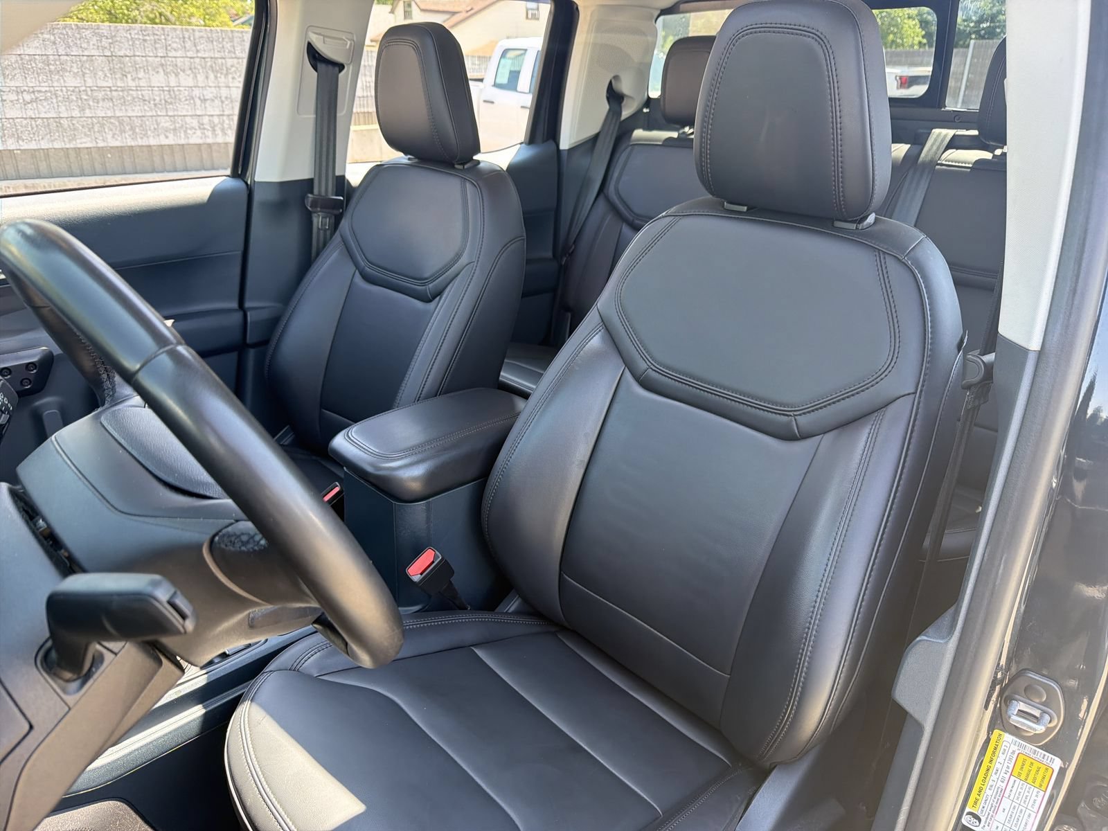 Used 2023 Ford Maverick Lariat w/ Lariat Luxury Package FWD image 18