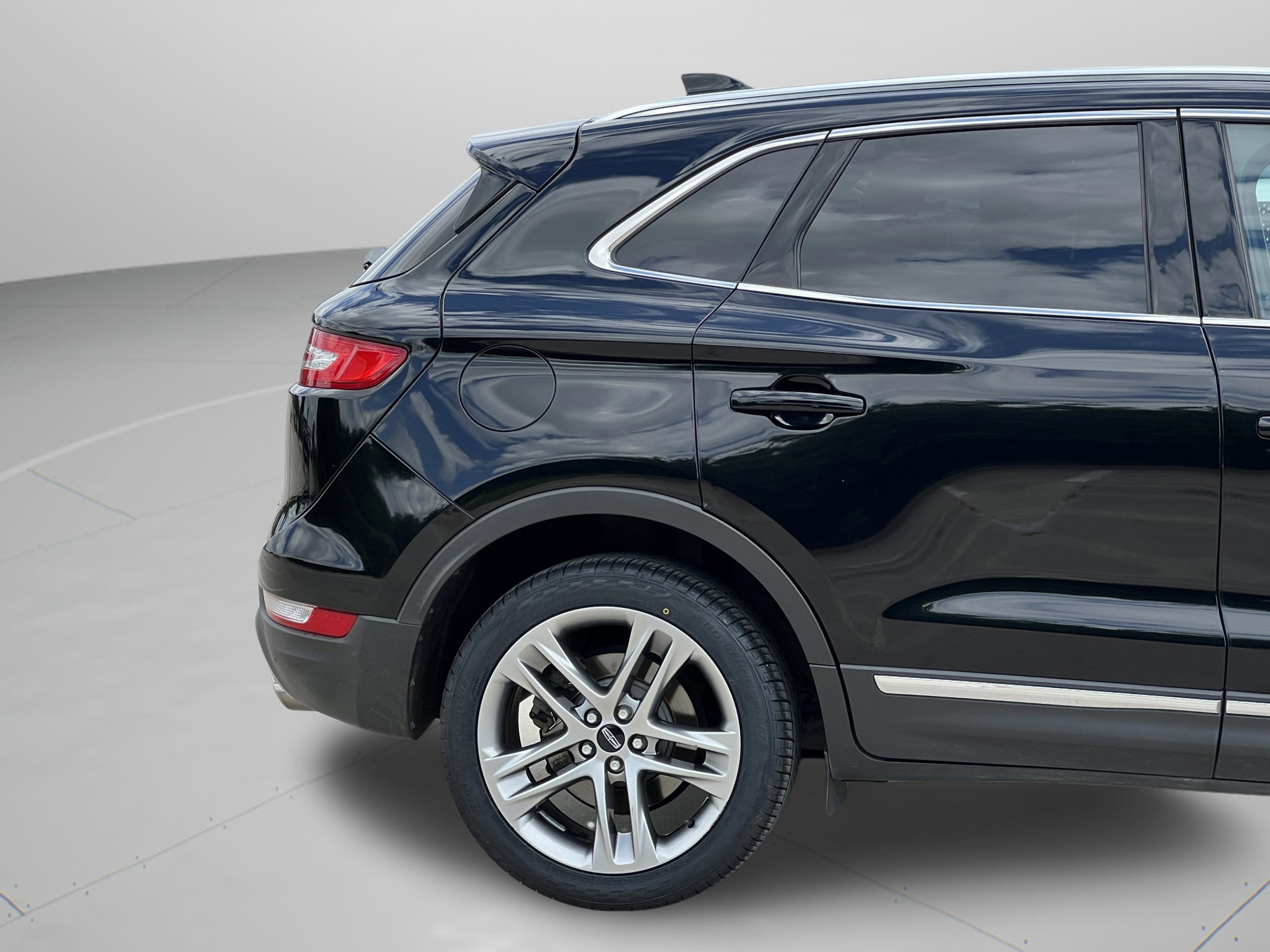 Used 2018 Lincoln MKC Reserve w/ Lincoln MKC Climate Package AWD/4WD image 30