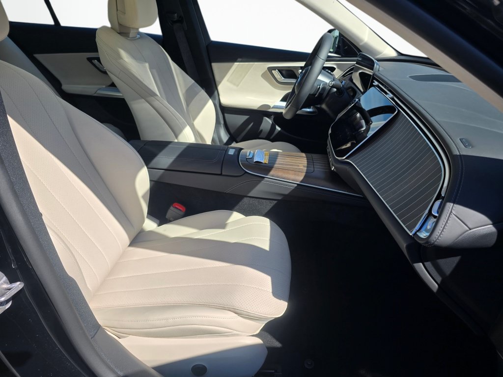 New 2027 Mercedes-Benz E 350 4MATIC Sedan image 24