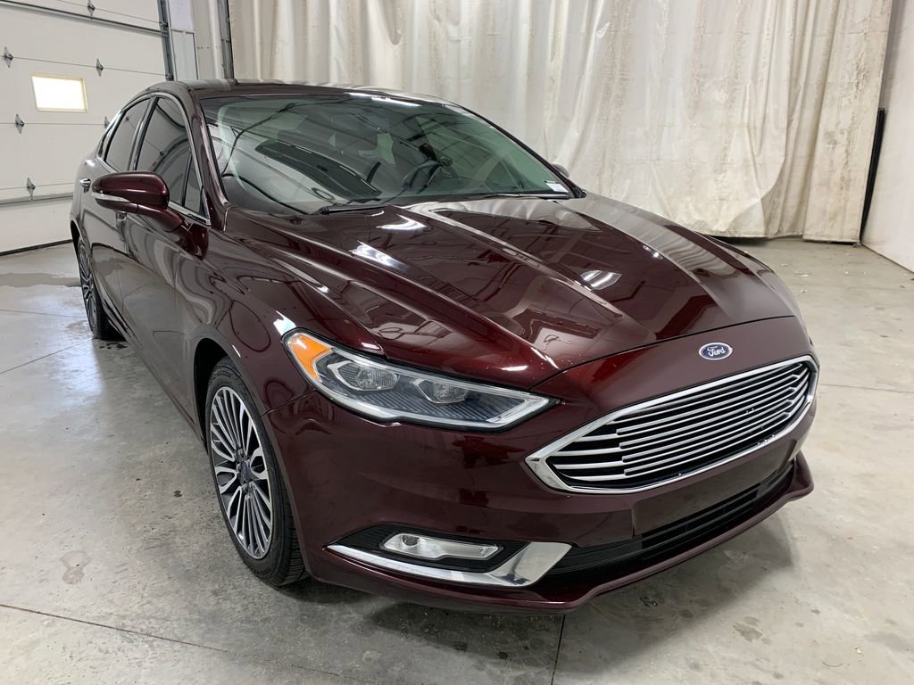 Used 2017 Ford Fusion Titanium image 2