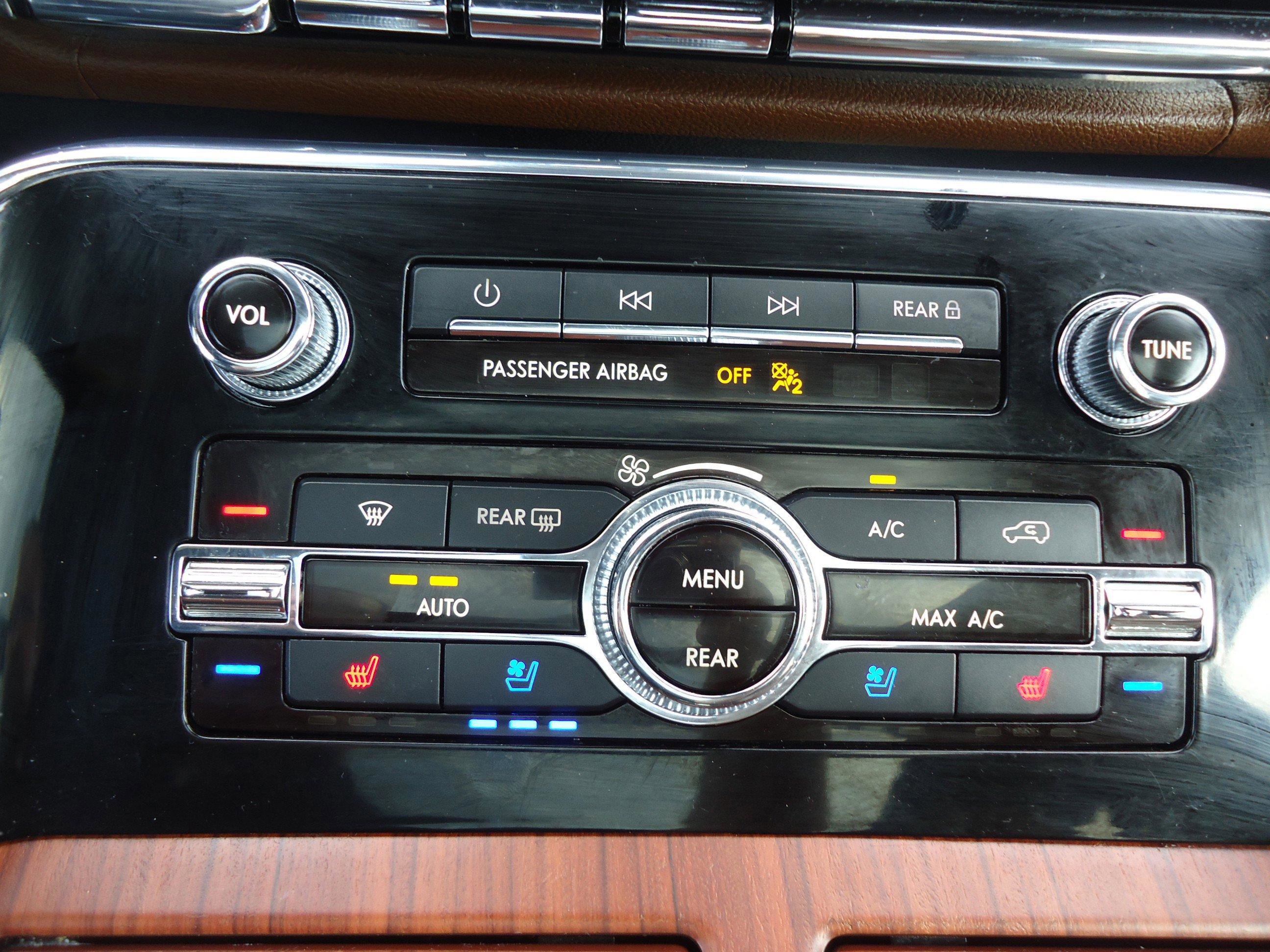 Used 2022 Lincoln Navigator L Reserve image 18