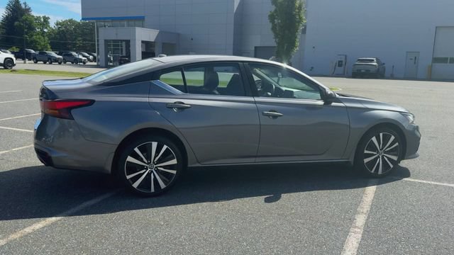 Used 2020 Nissan Altima 2.5 SR w/ Premium Package AWD/4WD image 9