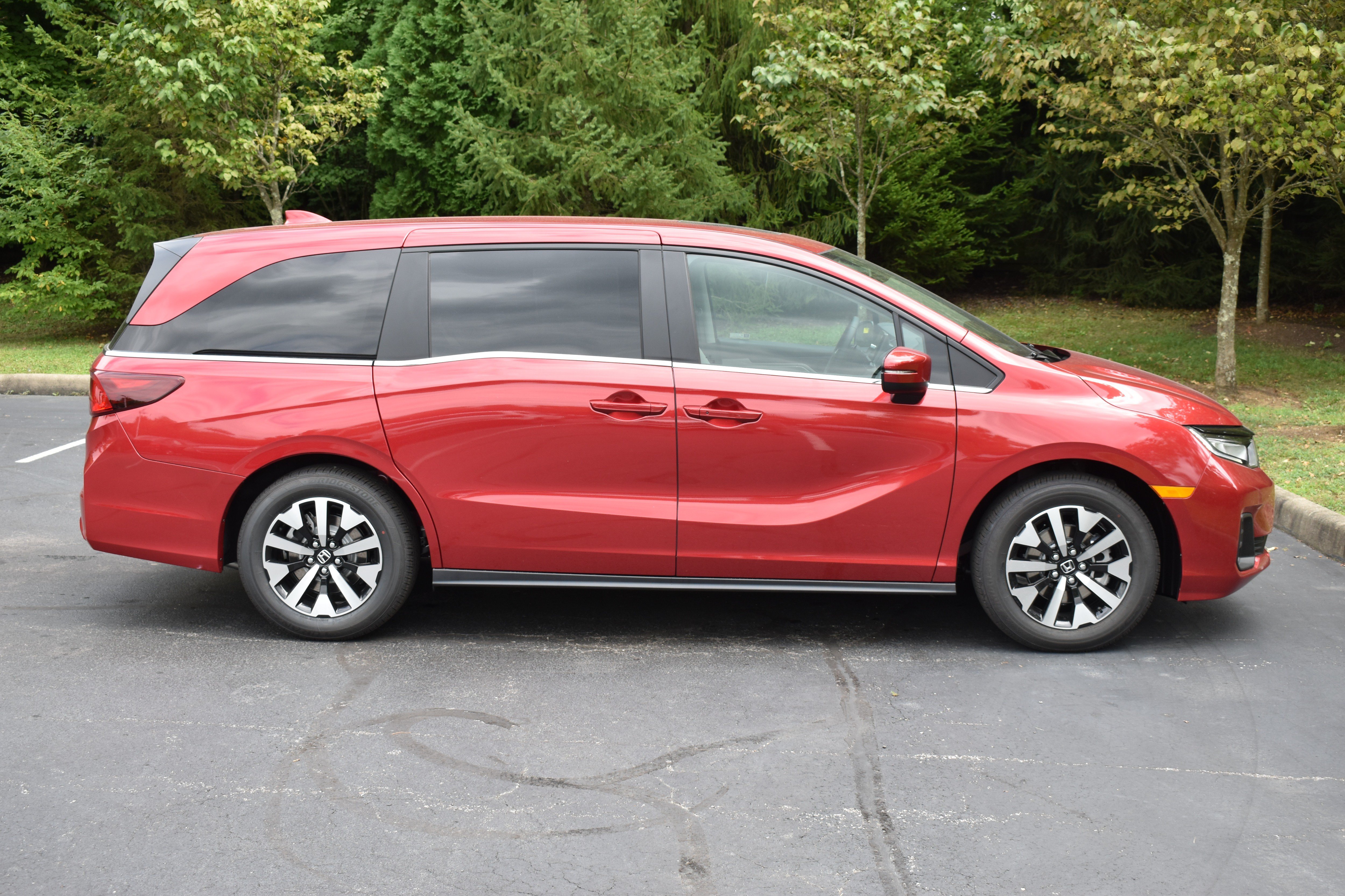 New 2026 Honda Odyssey EX-L image 9