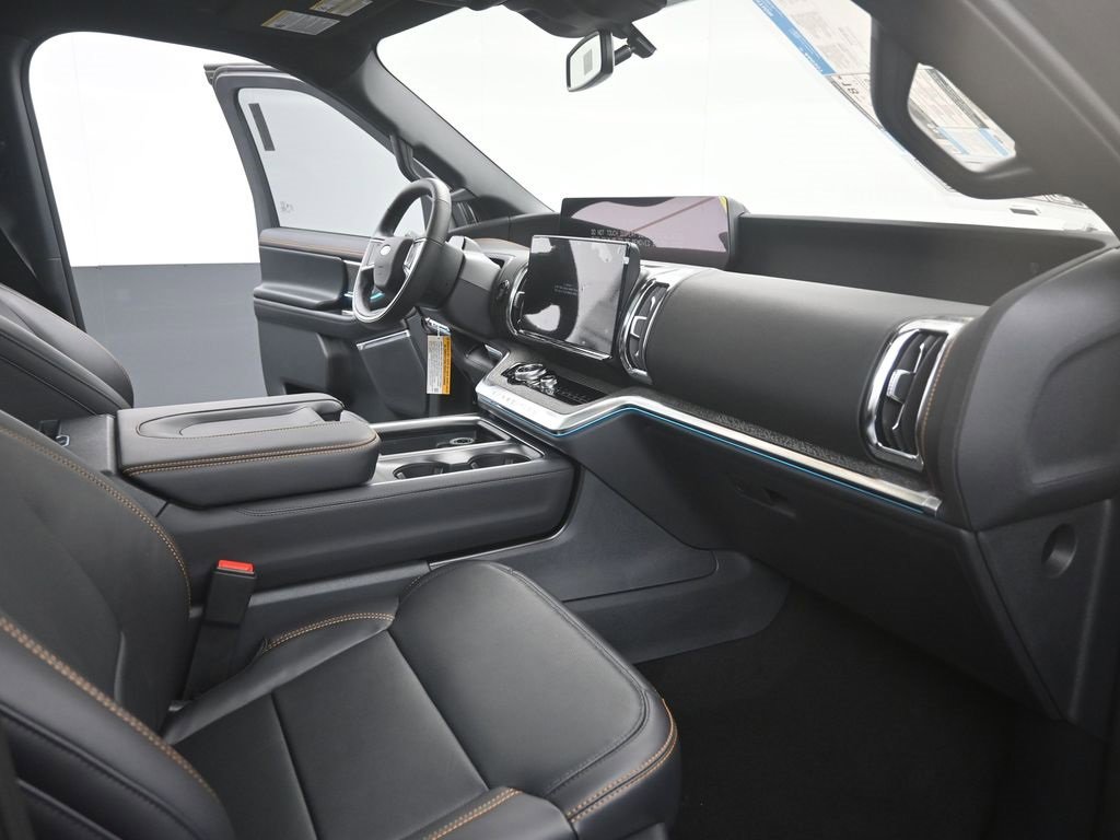 New 2025 Ford Expedition Tremor image 24