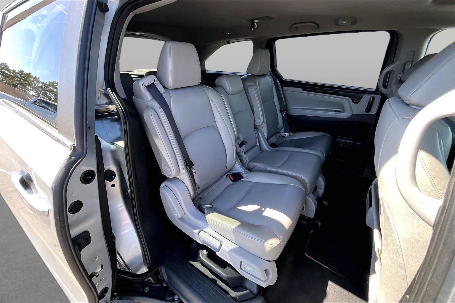 Used 2018 Honda Odyssey EX-L image 28