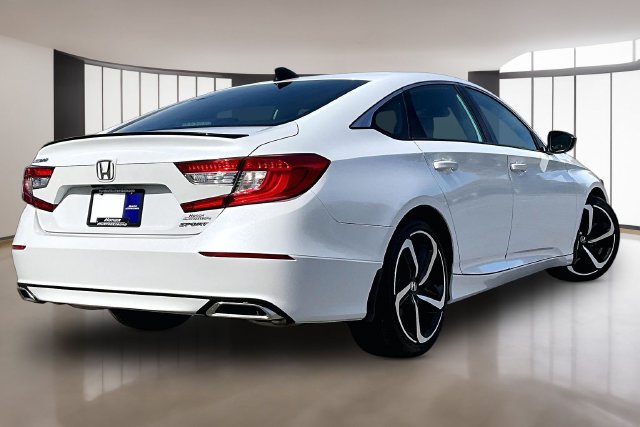 Used 2022 Honda Accord Sport image 6