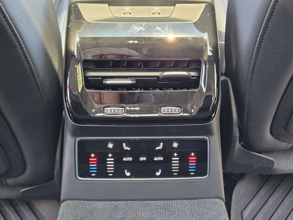 Certified 2026 Audi A6 Premium Plus w/ Premium Plus Package AWD/4WD image 38