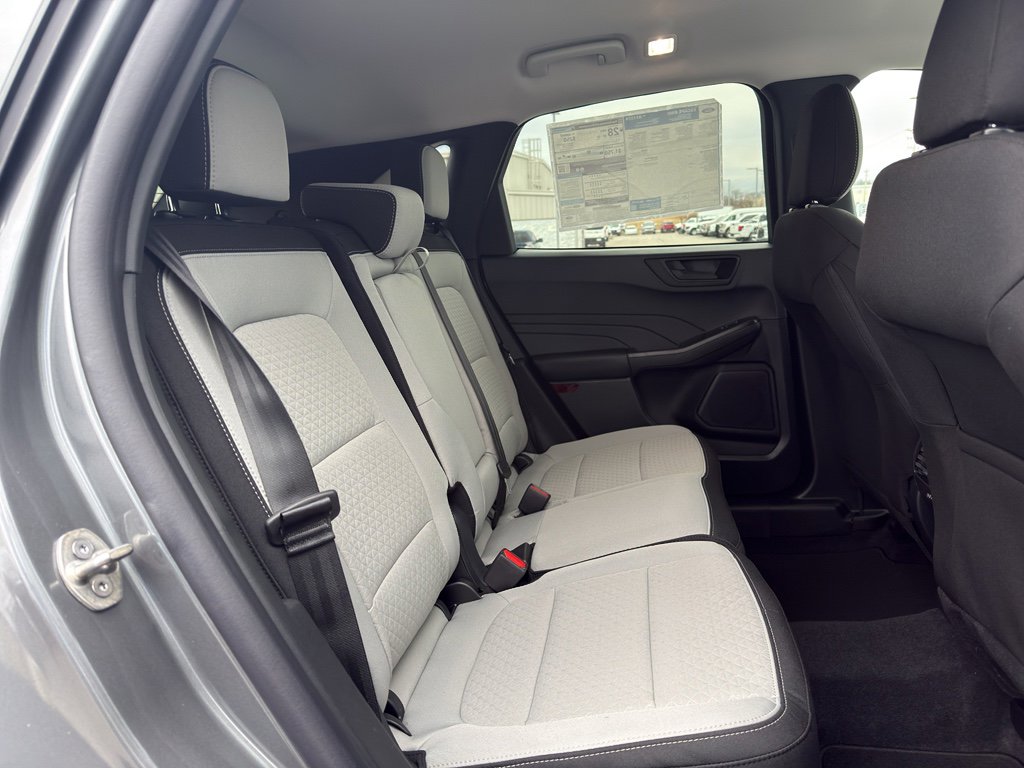 New 2026 Ford Escape Active w/ Tech Pack #1 AWD/4WD image 13