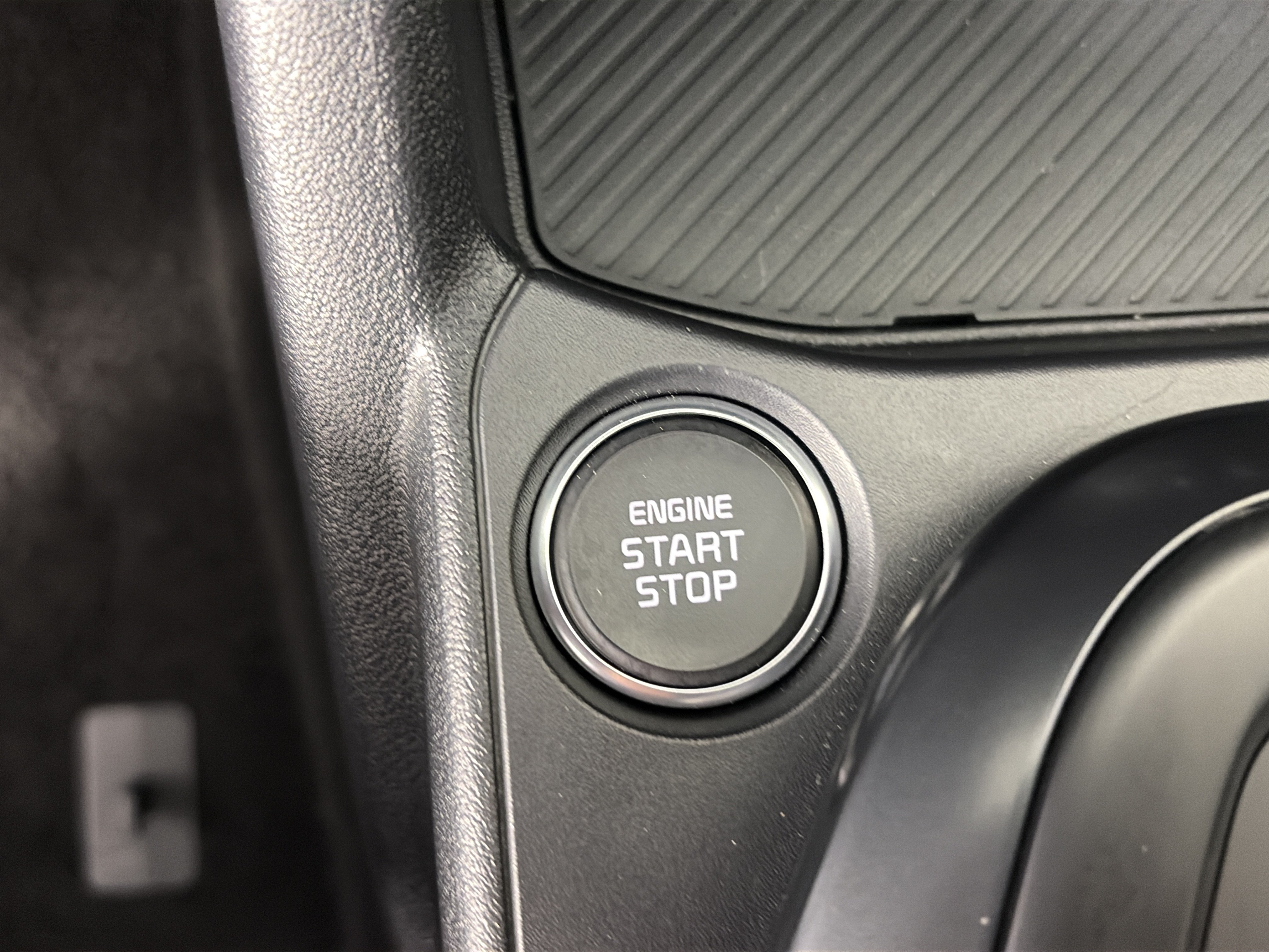 Used 2025 Kia K4 FWD image 26