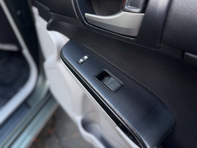 Used 2014 Toyota Camry LE FWD image 15