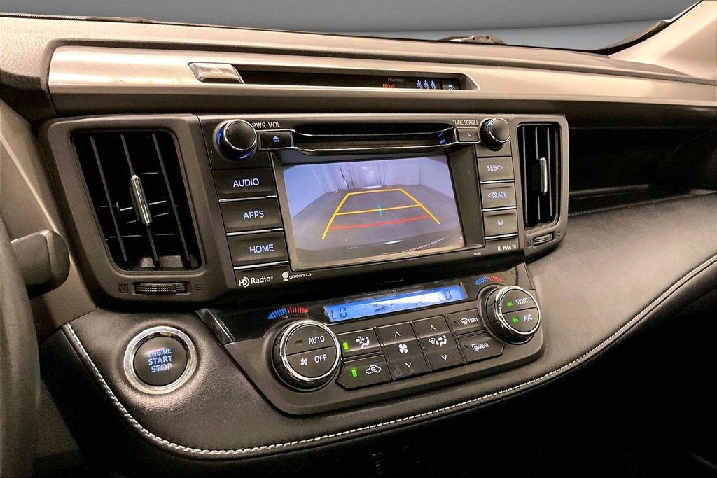 Used 2018 Toyota RAV4 XLE AWD/4WD image 14