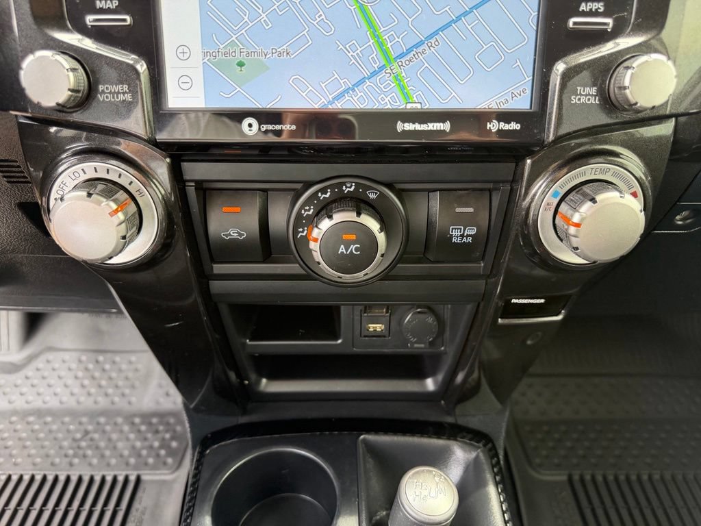 Used 2021 Toyota 4Runner TRD Off-Road Premium w/ Moonroof Package AWD/4WD image 23