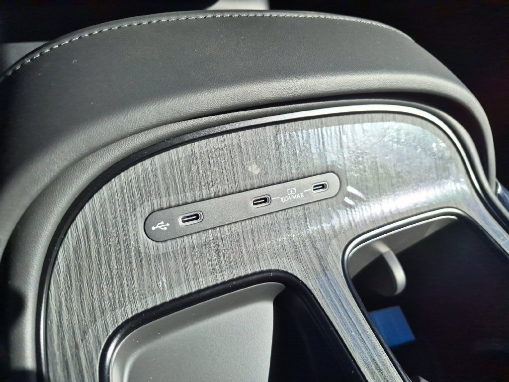 New 2027 Hyundai Palisade Calligraphy FWD image 26