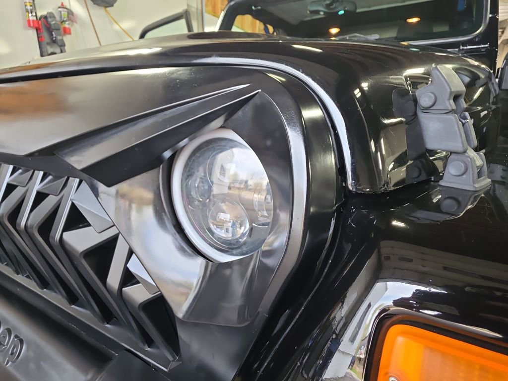 Used 2004 Jeep Wrangler Sport w/ Dual Top Group image 26