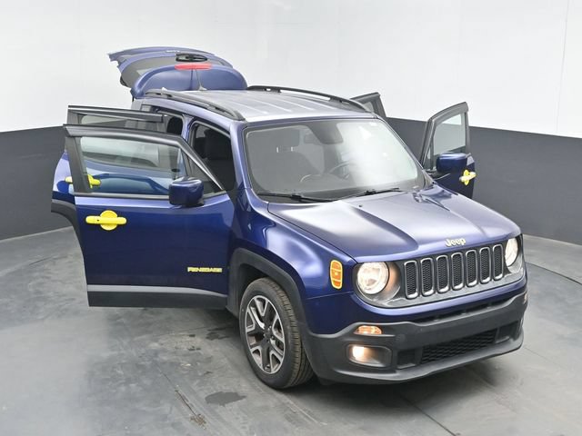 Used 2017 Jeep Renegade Latitude w/ Popular Equipment Group FWD image 47