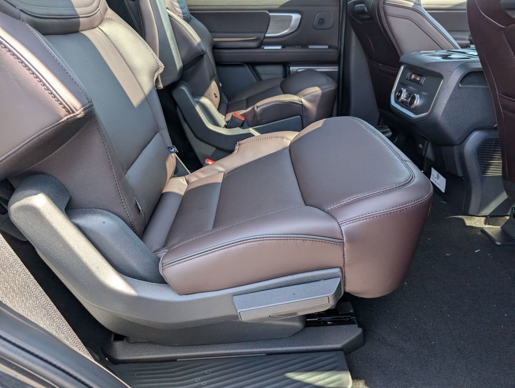 New 2026 Ford Expedition Platinum image 54