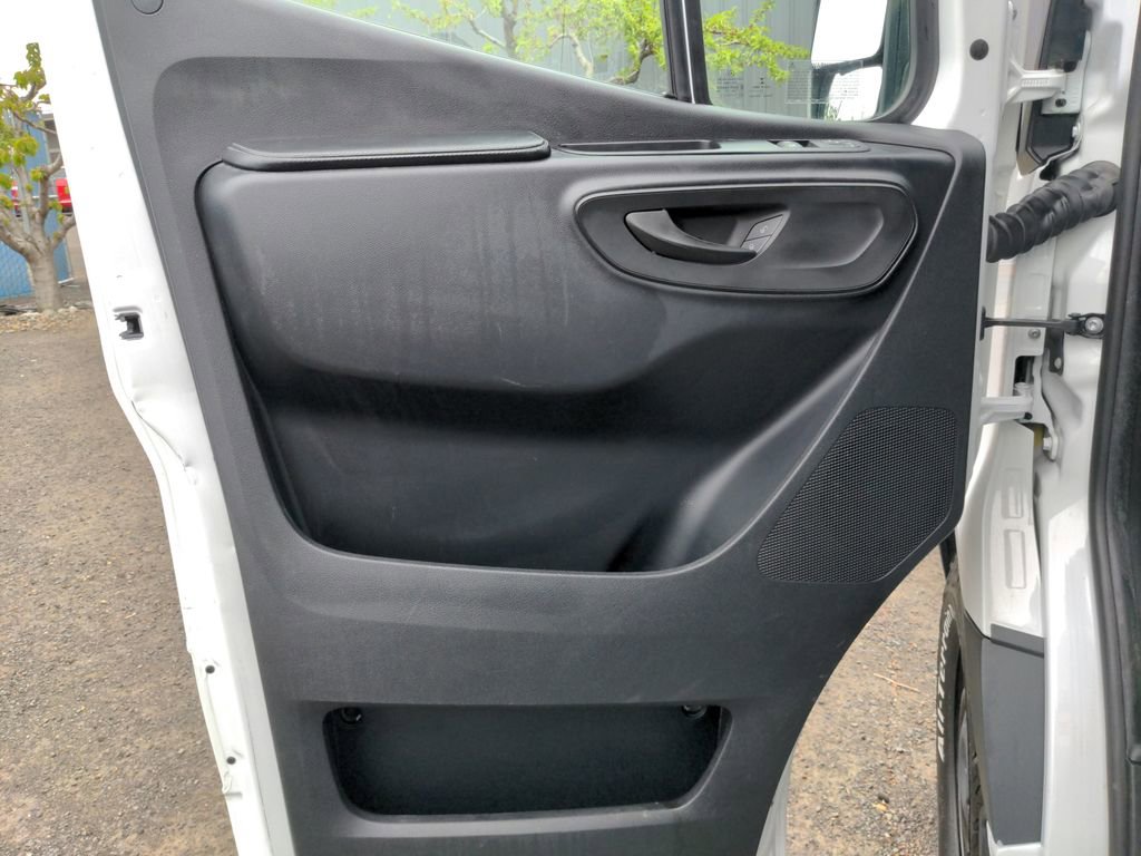 Used 2022 Mercedes-Benz Sprinter 2500 w/ Parking Package image 23