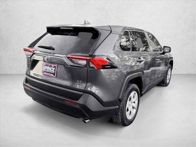 Used 2024 Toyota RAV4 LE image 5