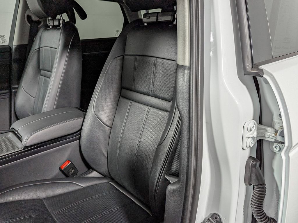 Used 2022 Land Rover Range Rover Evoque S image 15