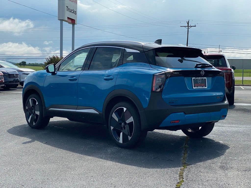 New 2025 Nissan Kicks SR image 6