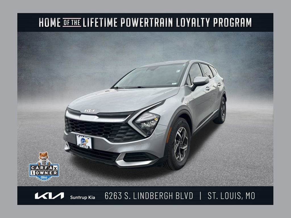 Used 2023 Kia Sportage LX image 1