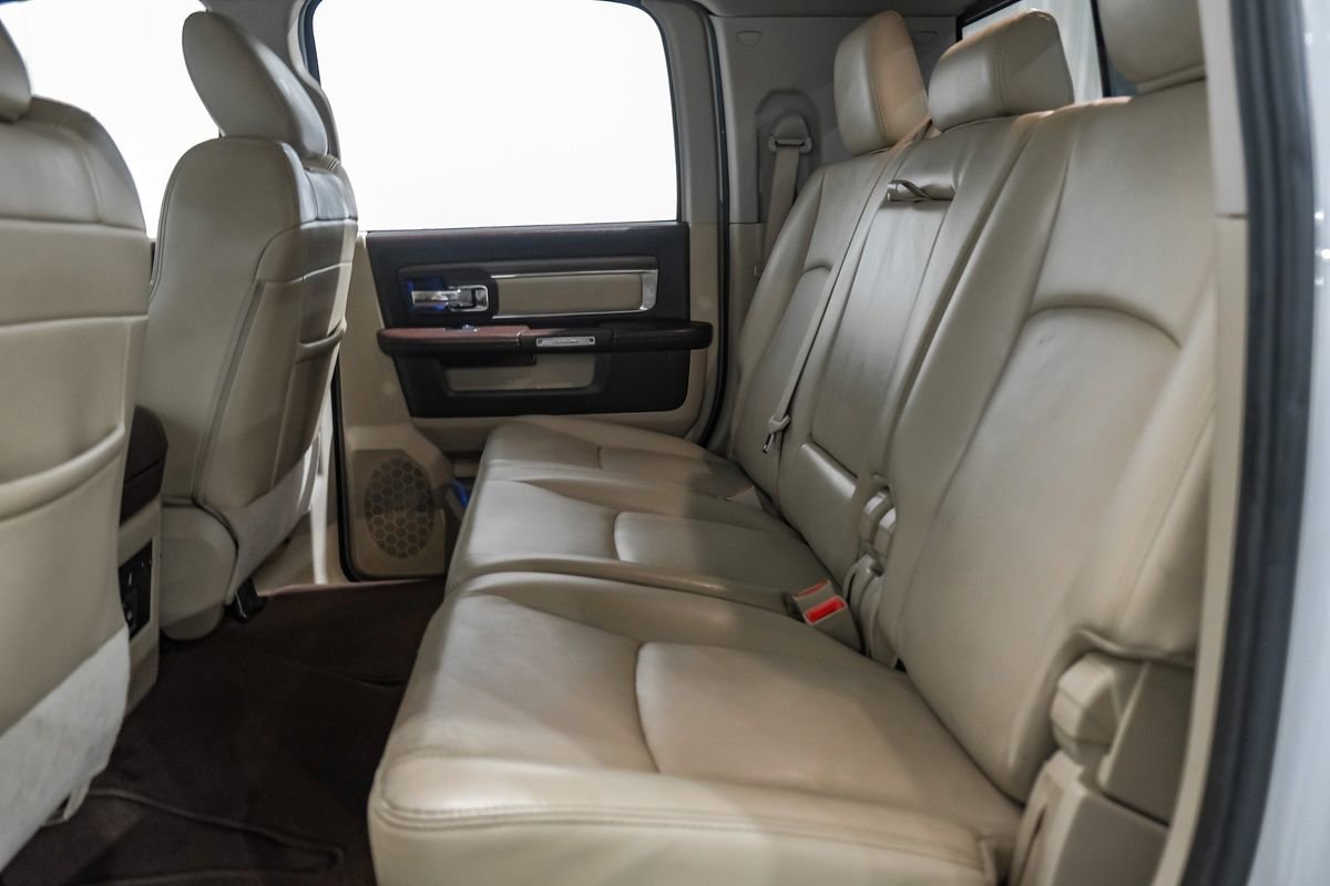 Used 2015 RAM 2500 Laramie w/ Convenience Group AWD/4WD image 39