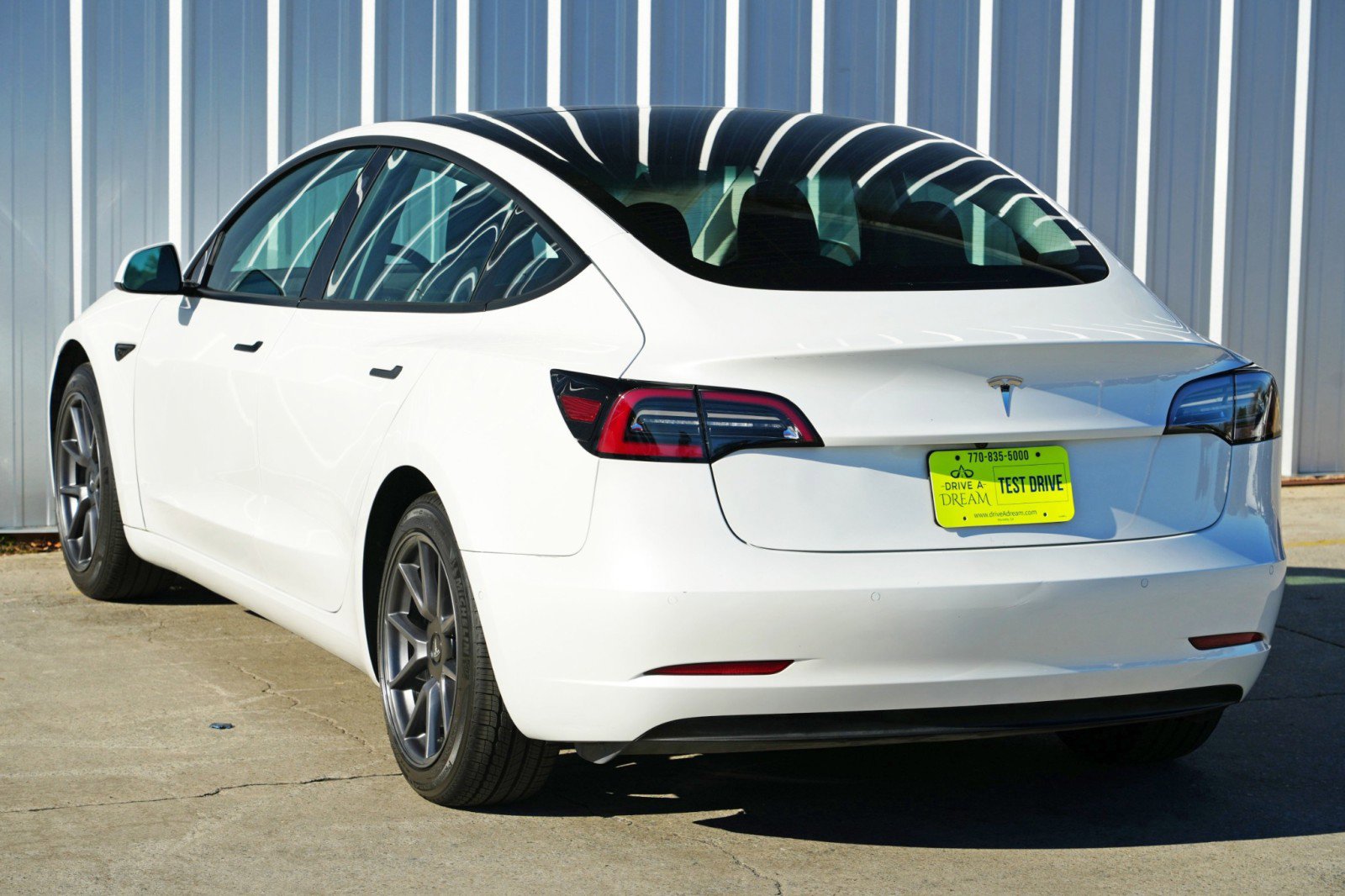 Used 2021 Tesla Model 3 Standard Range Plus image 50