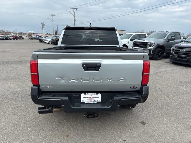 Used 2024 Toyota Tacoma SR image 4