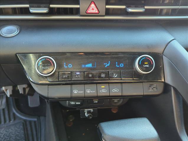 Used 2021 Hyundai Elantra SEL image 14