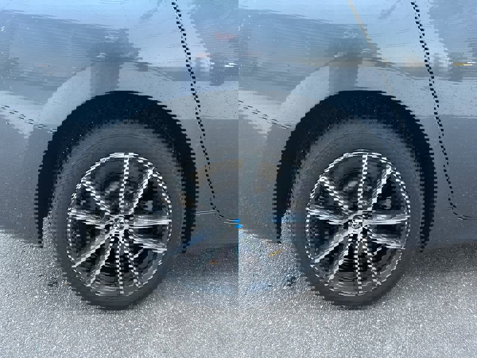 Used 2019 BMW 330i xDrive Sedan w/ Convenience Package image 12