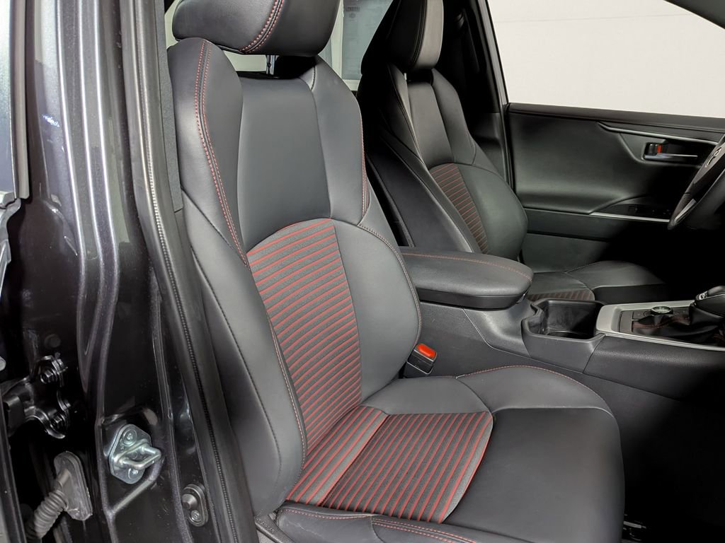 Used 2022 Toyota RAV4 XSE w/ Weather Package image 30