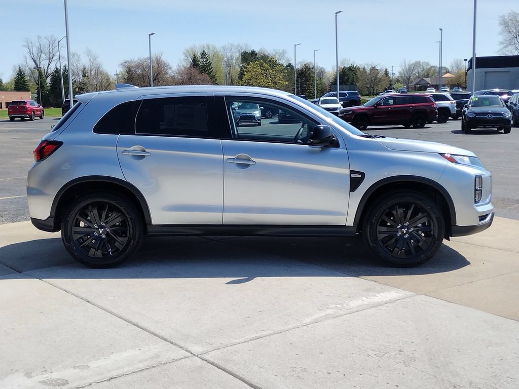 New 2026 Mitsubishi Outlander Sport LE AWD/4WD image 13