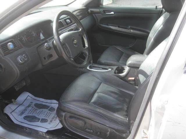 Used 2014 Chevrolet Impala LTZ FWD image 9