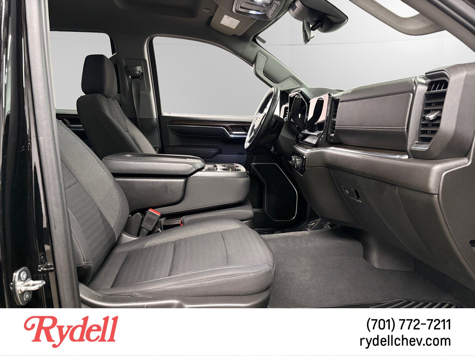 Used 2023 Chevrolet Silverado 1500 LT image 16