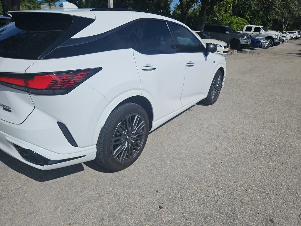 Used 2023 Lexus RX 500h F Sport w/ Cold Area Package AWD/4WD image 8
