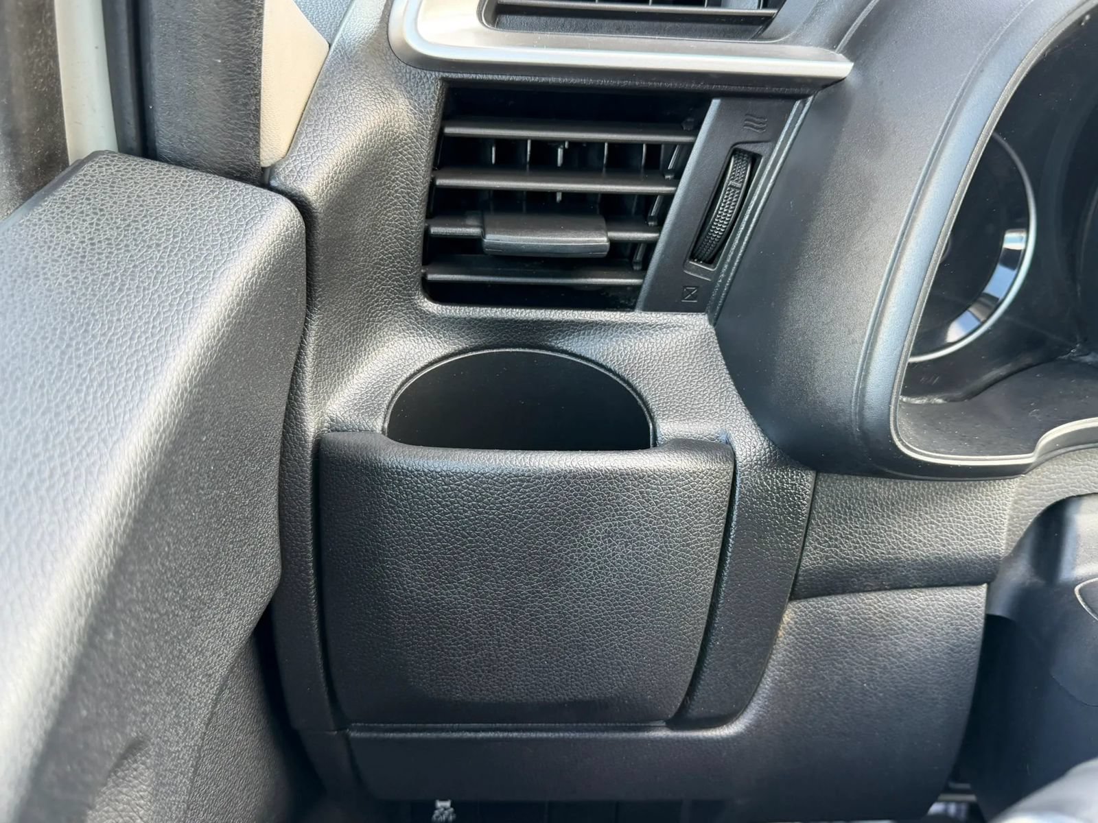 Used 2015 Honda Fit LX image 19