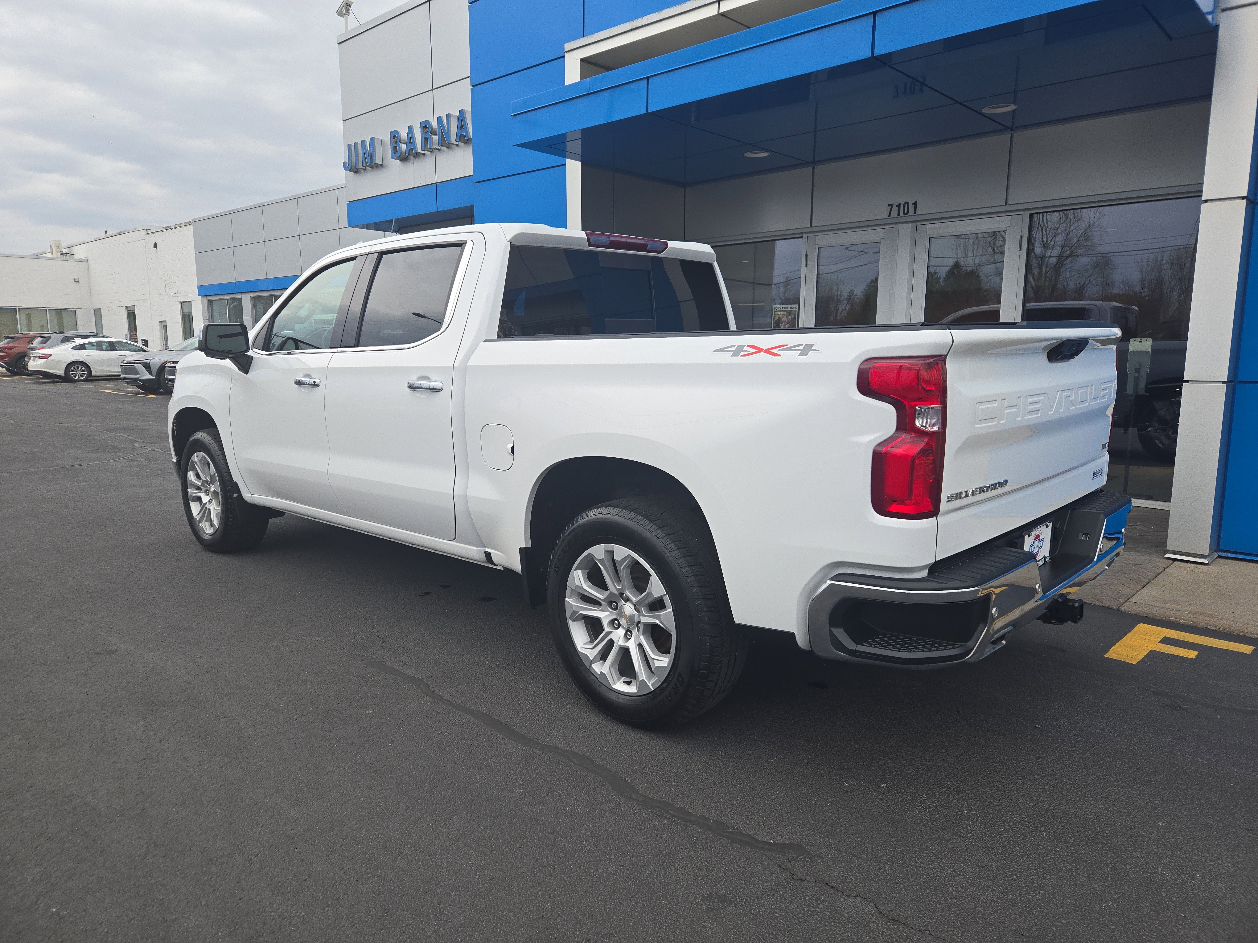 Used 2023 Chevrolet Silverado 1500 LTZ w/ LTZ Convenience Package II image 6