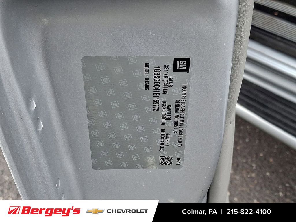 Used 2014 Chevrolet Express 1500 image 32