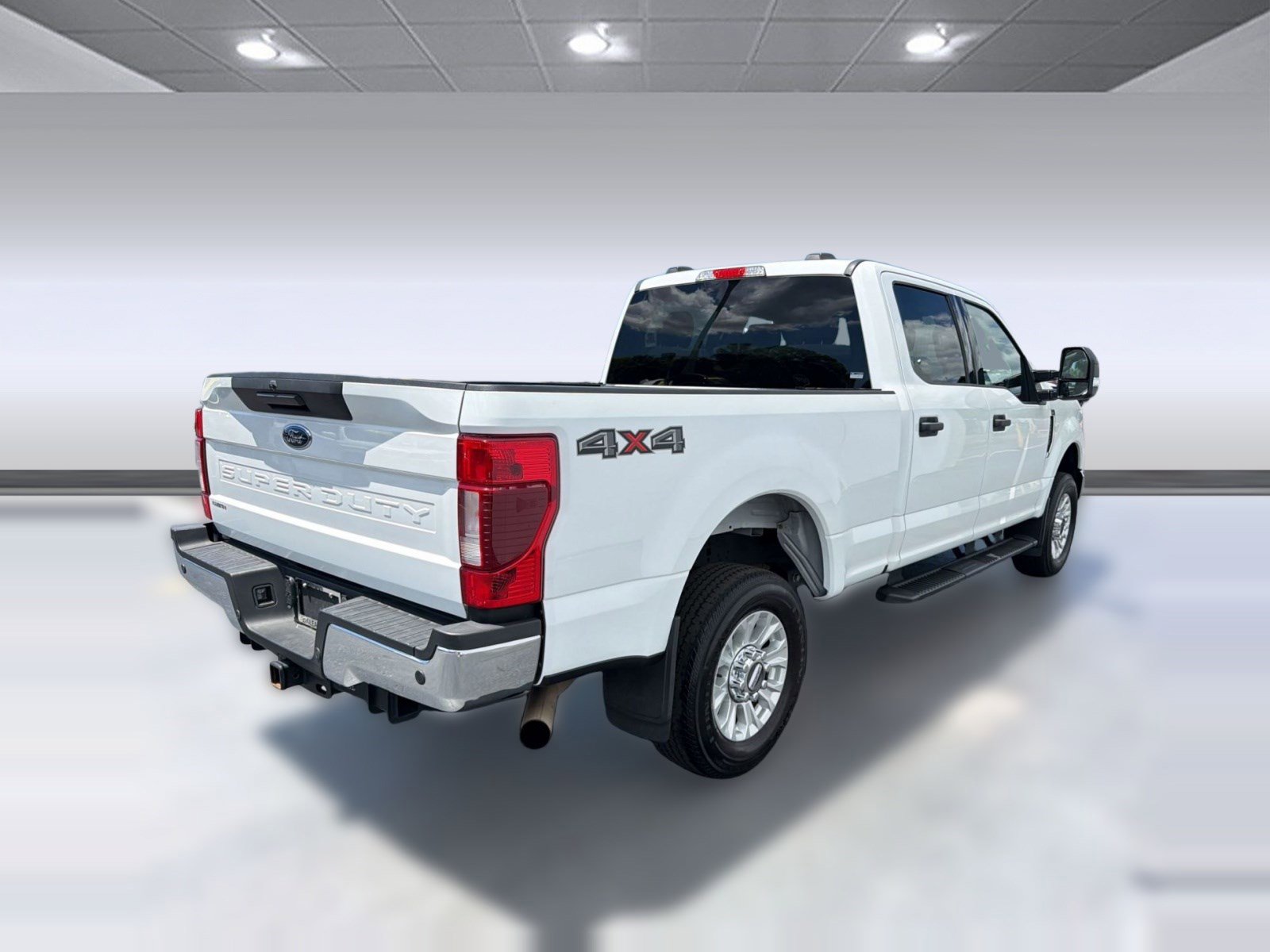Used 2022 Ford F250 XLT w/ XLT Value Package AWD/4WD image 9