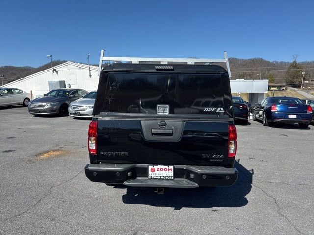 Used 2021 Nissan Frontier SV w/ Midnight Edition Floor Mats AWD/4WD image 7
